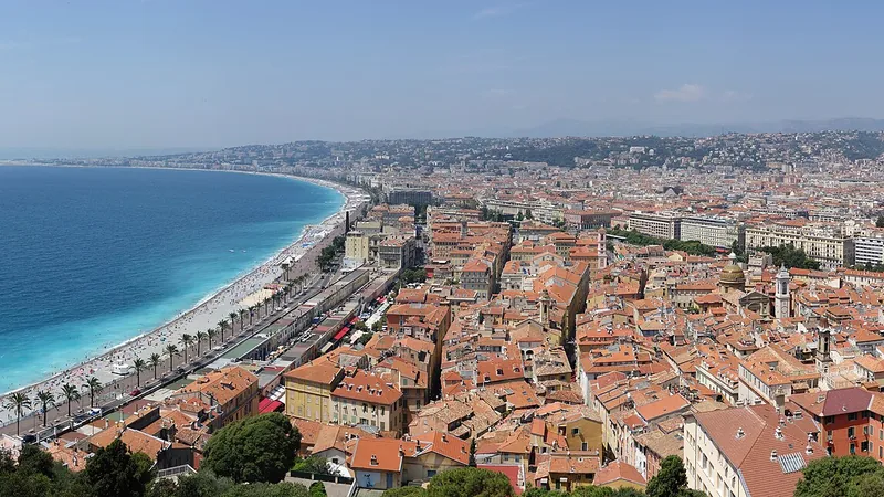 Voyage sensoriel sur la Côte d’Azur : l’art de vivre à travers la table