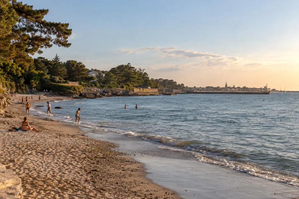 Les plages de la Rochelle : votre guide pour un été réussi