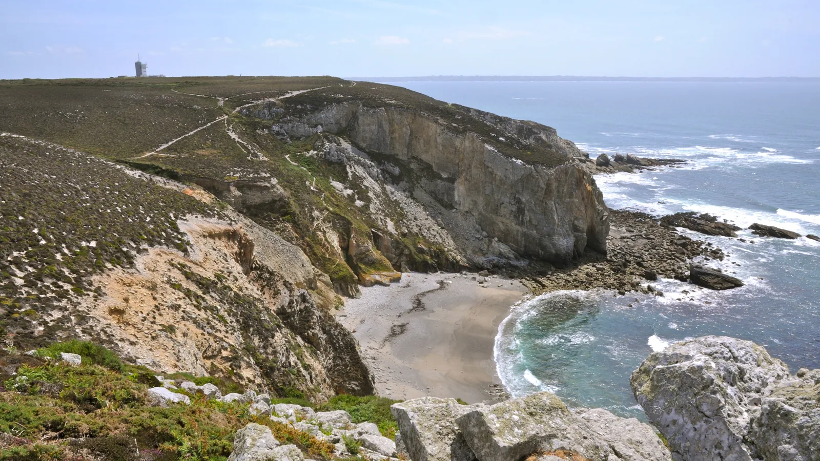 Côte ouest du cap de la Chèvre à Porzh Kreguen sur la presqu’île de Crozon