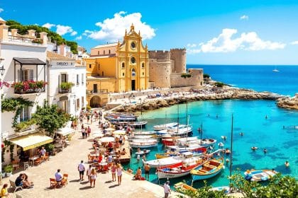 Visiter Monopoli en Italie : itinéraire, plages à ne pas manquer et conseils pratiques